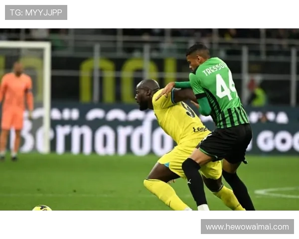 比塞克谈阿坎吉：与优秀球员并肩作战让我成长 我仍有提升空间