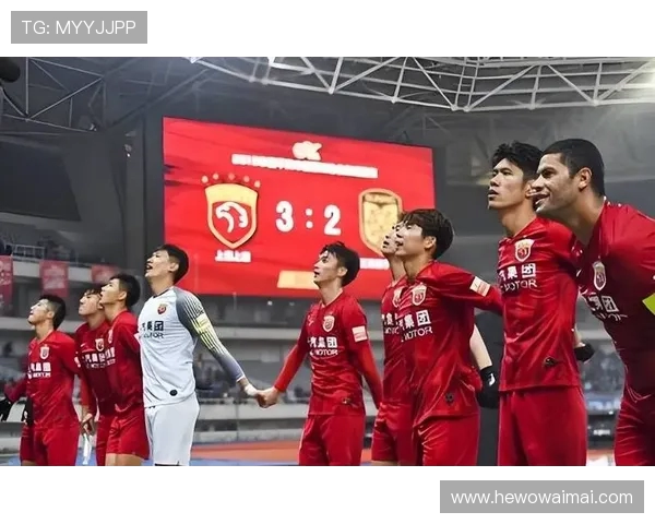 上港队将在后腰完成一笔重量级续约，这位外援直接留队，值得期待